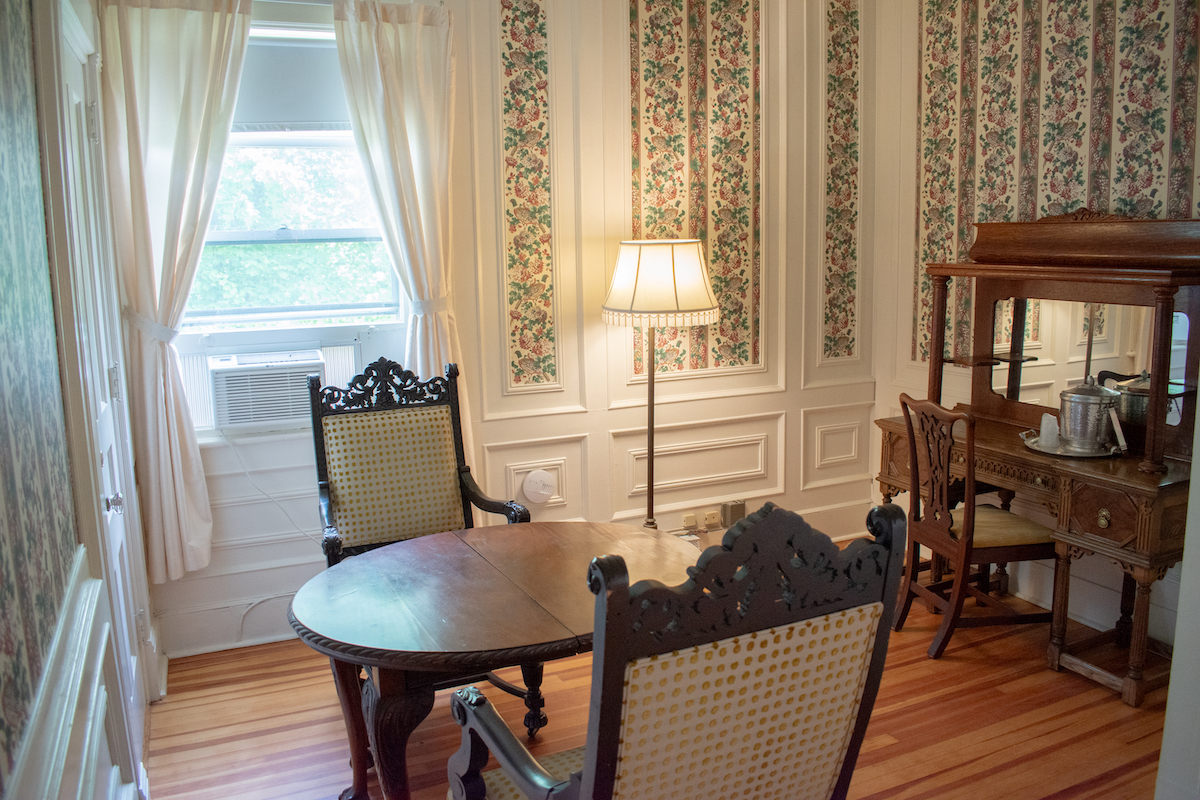 Main House, Room 8